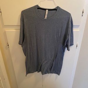 Lululemon XL gray t shirt